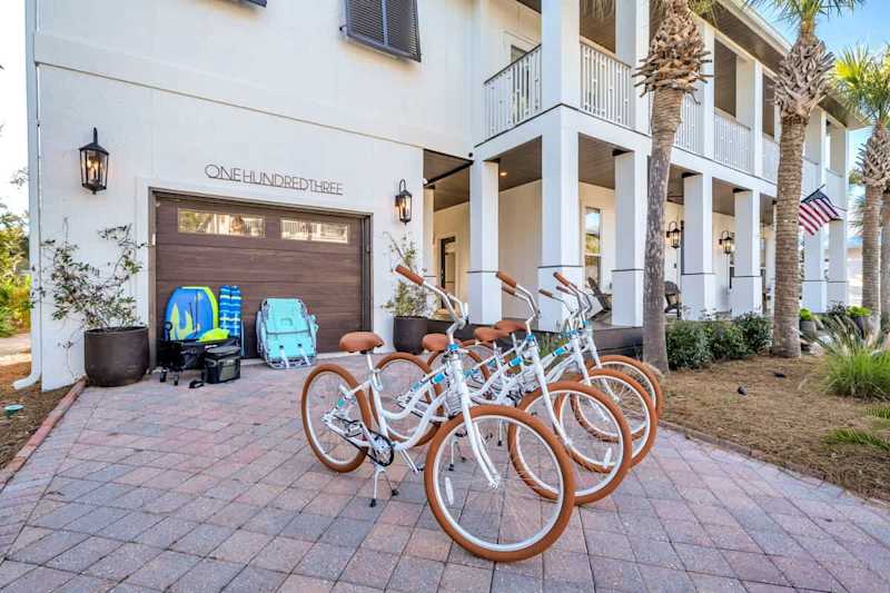 Home includes 4 adult bikes.