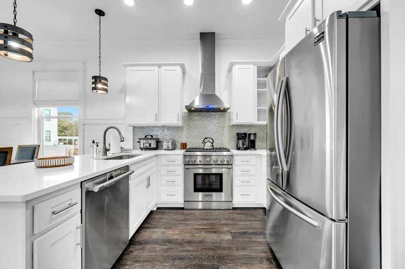 Fully equipped kitchen for all your cooking needs