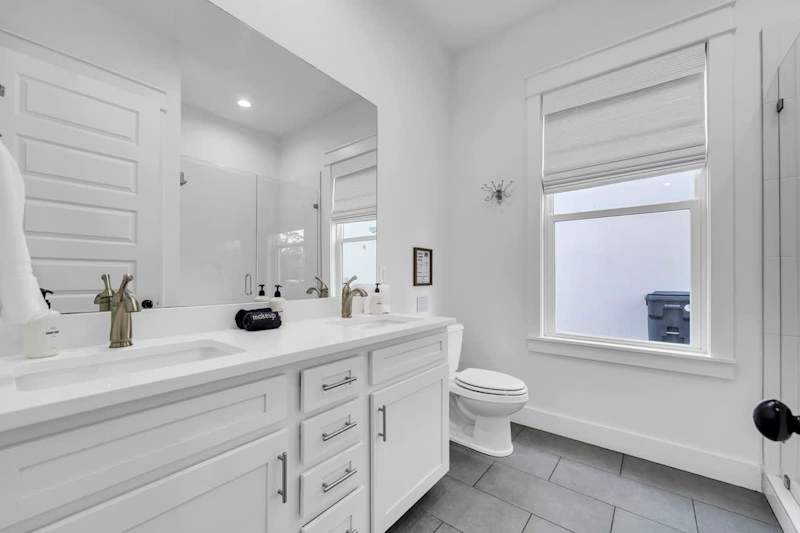 Ensuite bathroom with walk-in shower