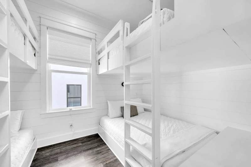 Bedroom #3 features (2) queen/queen bunks.
