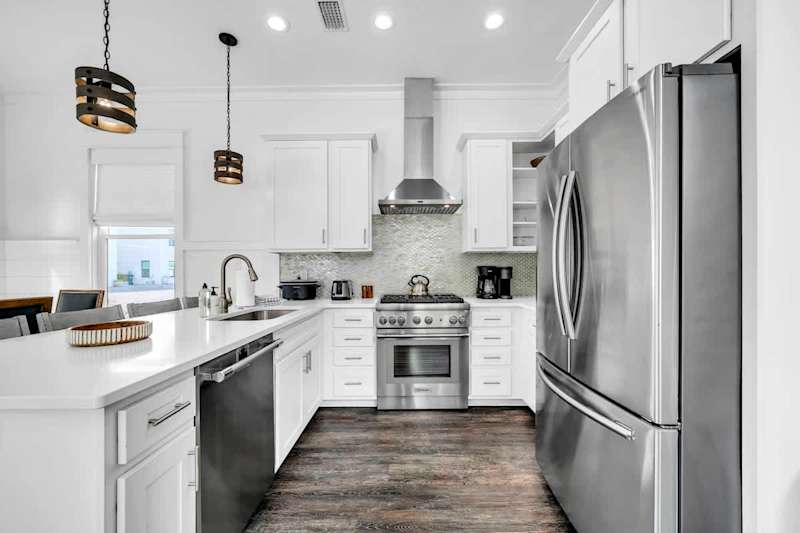 Fully equipped kitchen for all your cooking needs