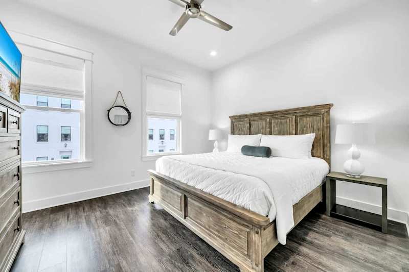 Bedroom #4 features a king.
