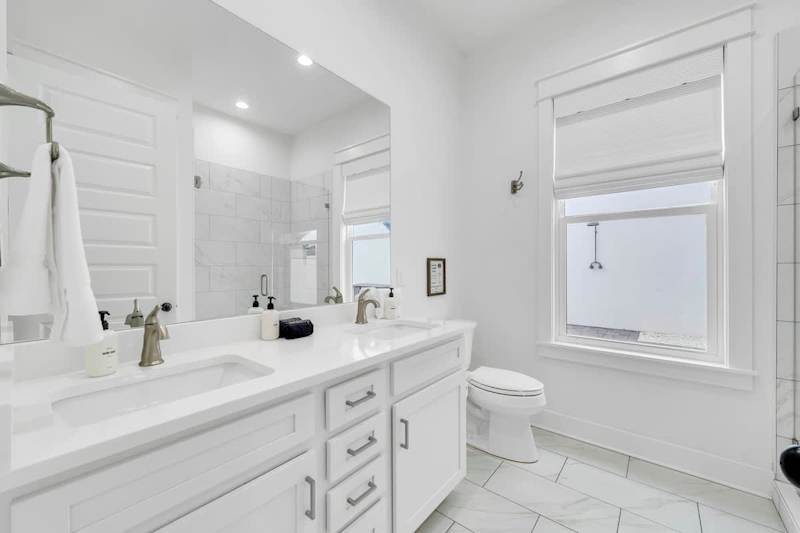 Ensuite bathroom with walk-in shower.