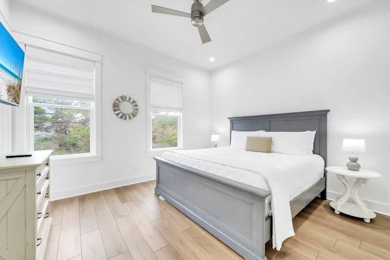 Bedroom #4 features a king bed, smart tv and ensuite
