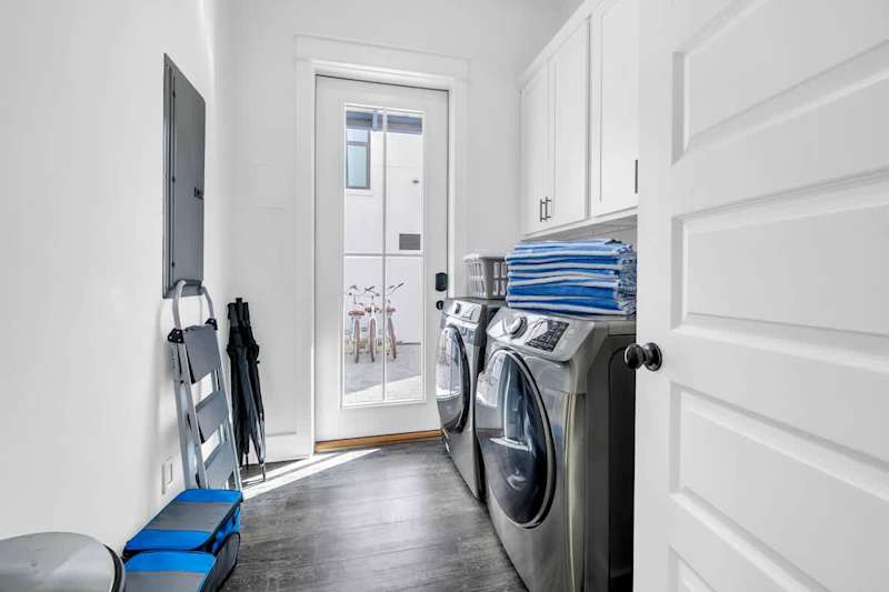 In unit washer and dryer