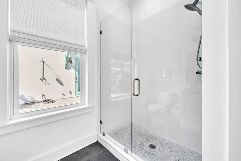 Bedroom #1 ensuite features walk-in shower