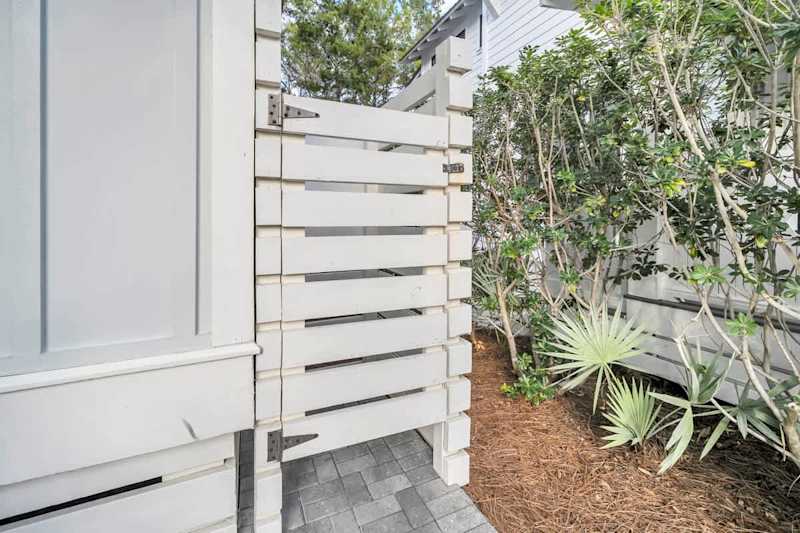 Home features and outdoor shower