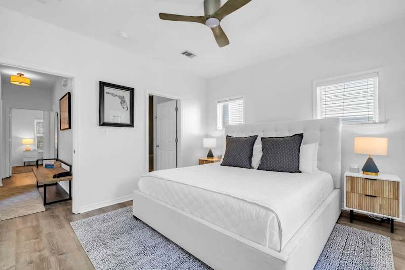 Bedroom #1 features a king with ensuite, smart tv and access to private porch