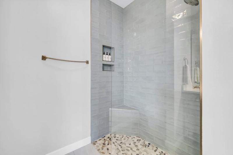 Ensuite features a walk-in shower