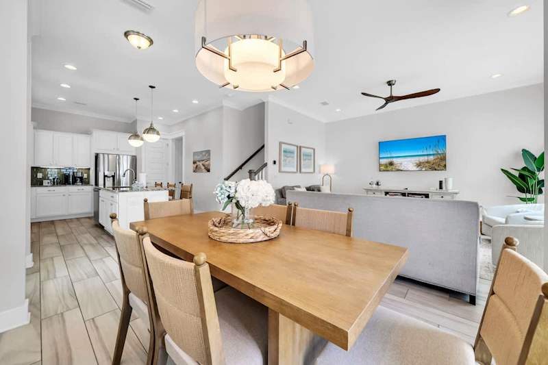 Spacious open floor concept.