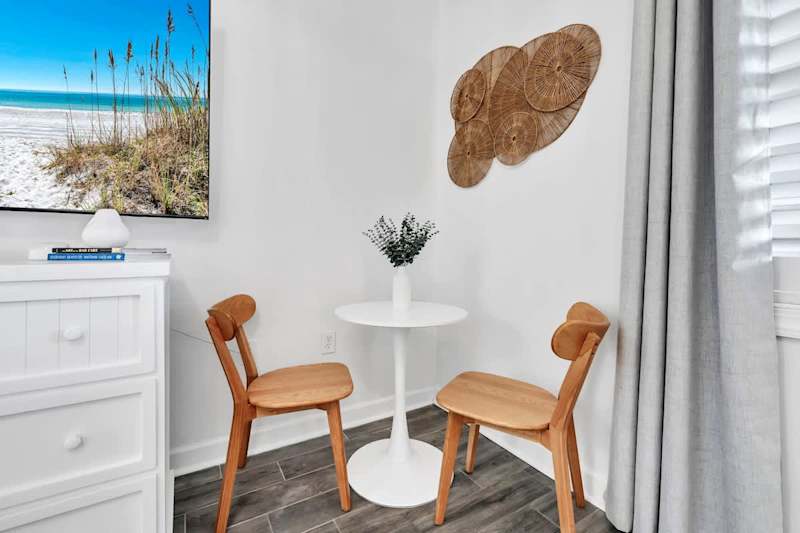 Seating for 2