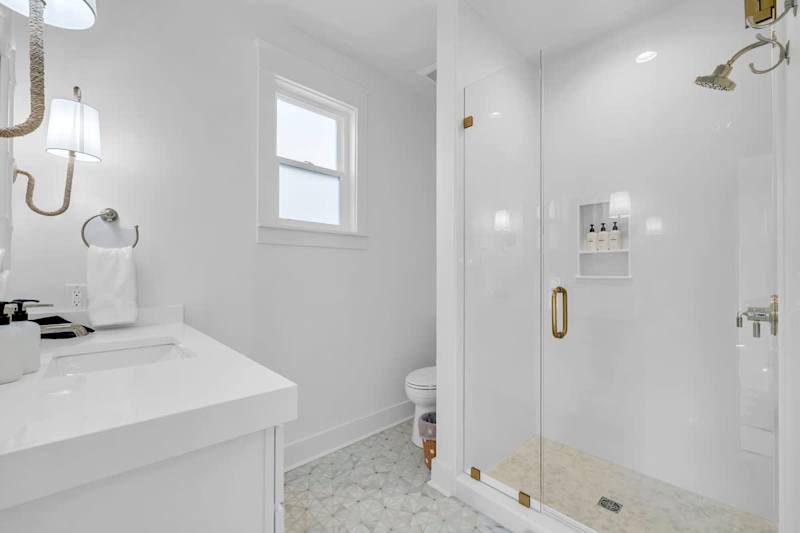 Ensuite Features Walk-in Shower