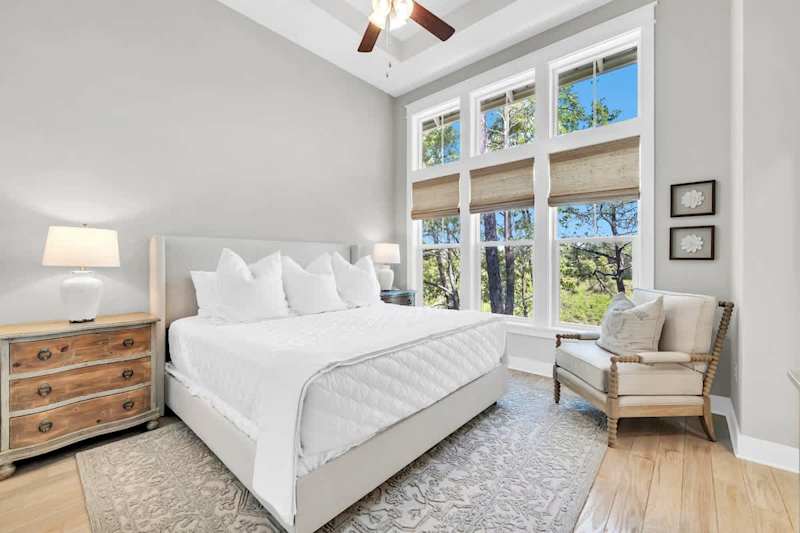 Primary Bedroom Features a King Ensuite, with smart tv and closet