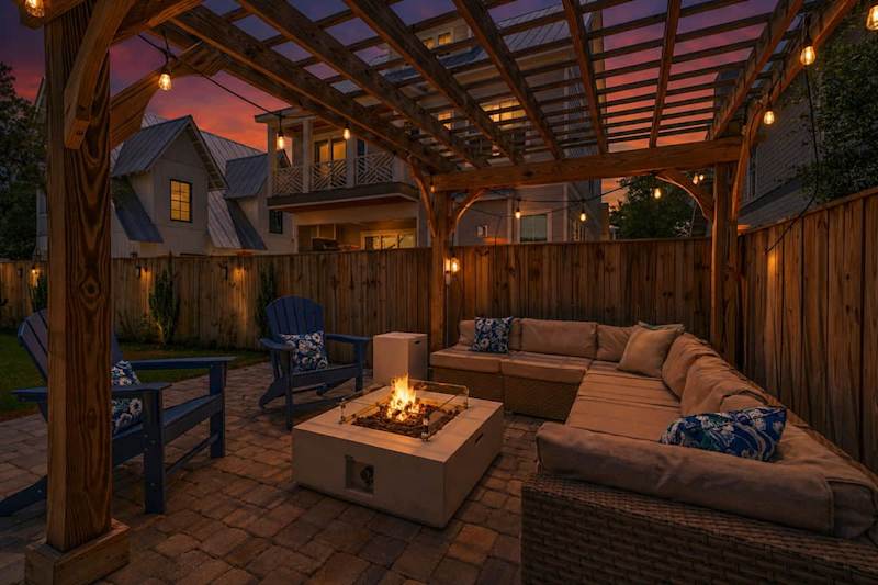 Gas fire pit & seating perfect for enjoying s'mores with the family!