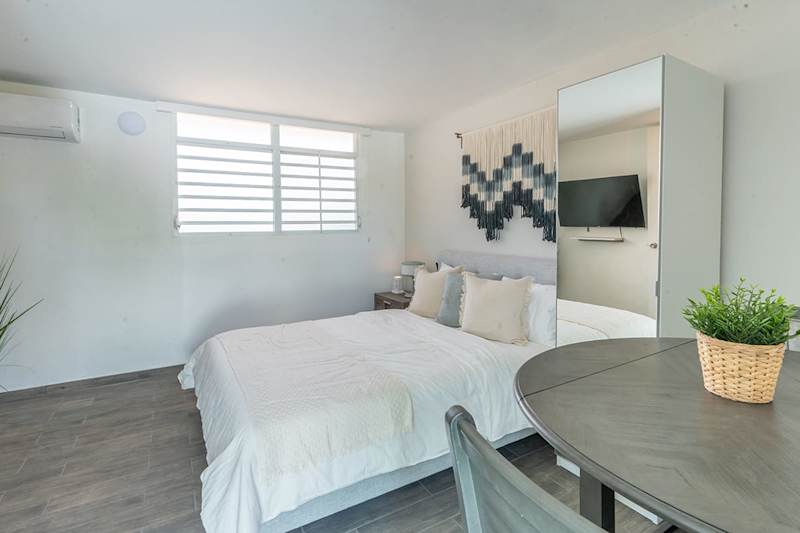 AQUA Terrazas # 5 Plus a included Celebration or event Rooftop up to additional 30 visitors Oceanfront, Pool & Local Dining · foto 7