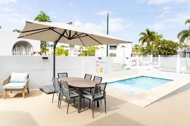 AQUA Casa A/8 · Vibrant & FUN 3 BR House with Pool - Property photo