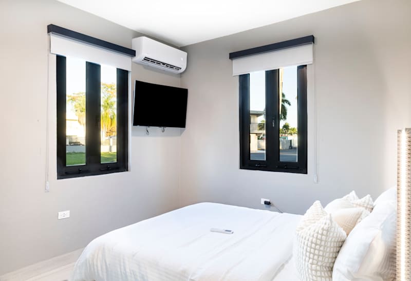 Villas Del Mar 5 · Coastal Fun & Local Dining - Property photo