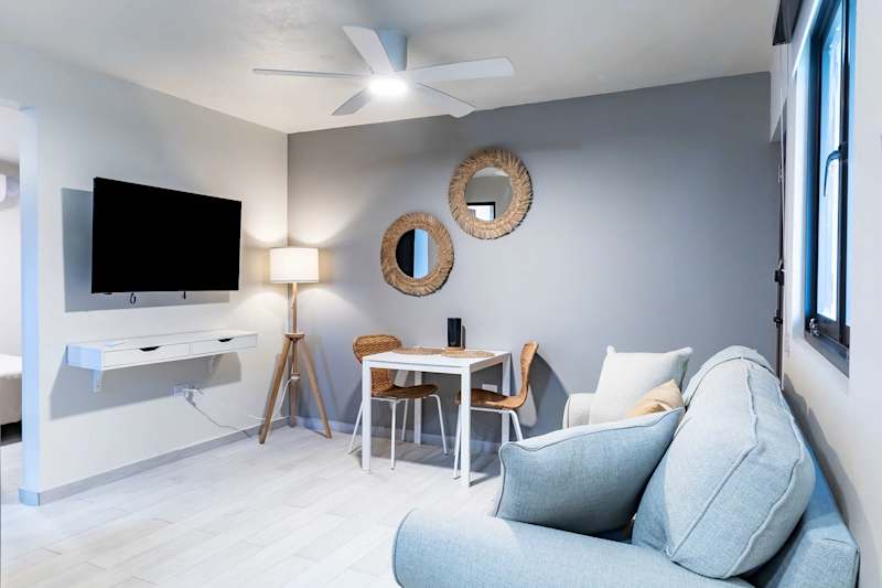 Villas Del Mar 4 · Beachfront Bliss + Walk to Dine - Property photo