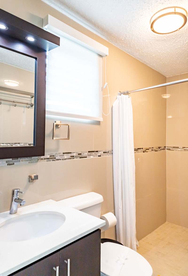 AQUA Ville Moderna 1 · Spacious 4BR with King Beds · foto 17