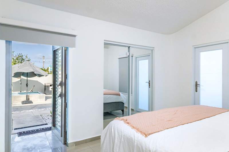 AQUA Ville Moderna 3 · Serene Poolside Hideaway · foto 15