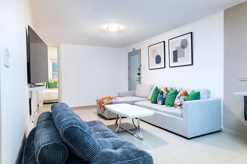AQUA Ville Moderna 5 · Bright 3BR Haven Near Beach · foto 8