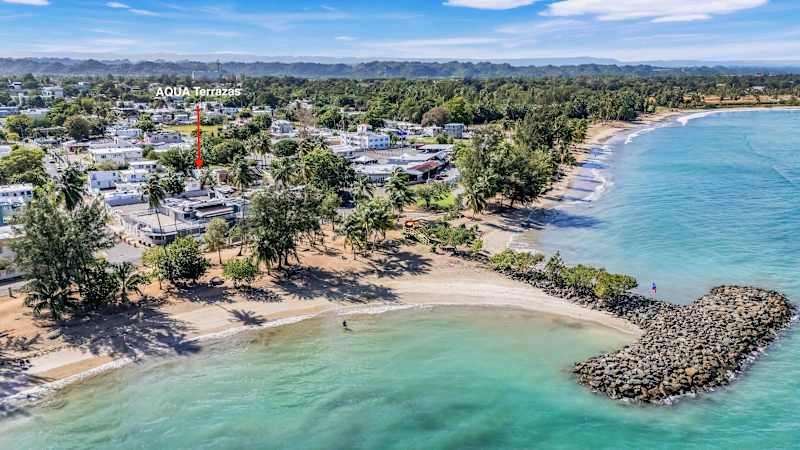 AQUA Terrazas 2 · Seaside Getaway Studio with Pool · foto 17