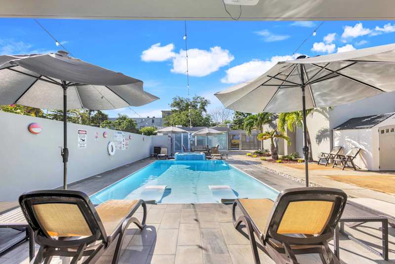 AQUA Ville Moderna 3 · Serene Poolside Hideaway - Property photo