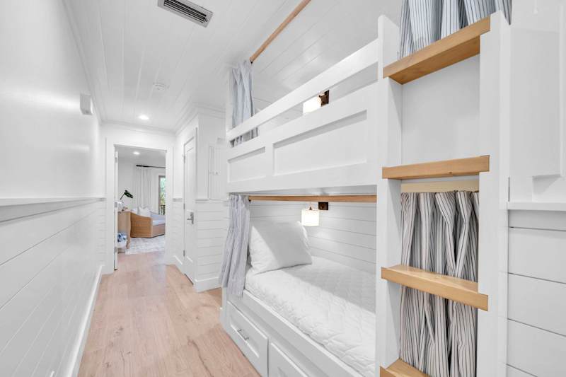 Home features built in twin/twin bunk bed