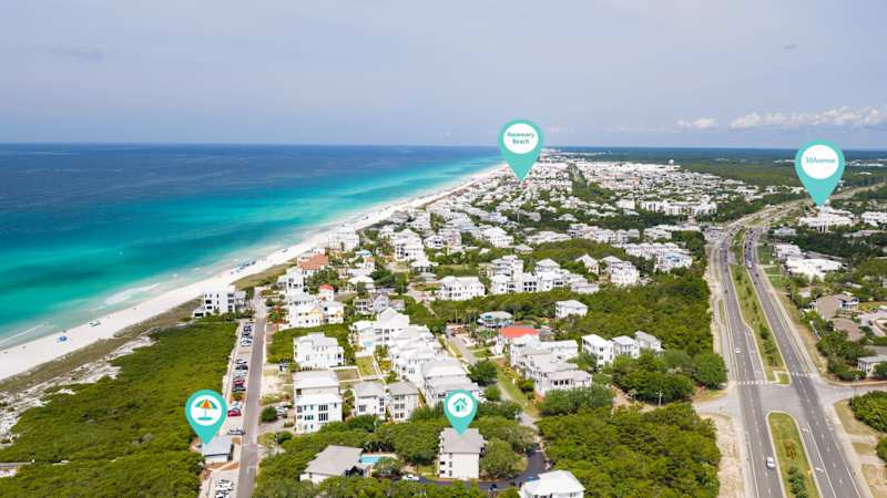 Home is a short walk to the beach access and close to Rosemary & 30Avenue