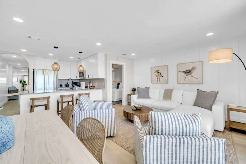 Welcome to 'Shuck It' by Stay on 30a!