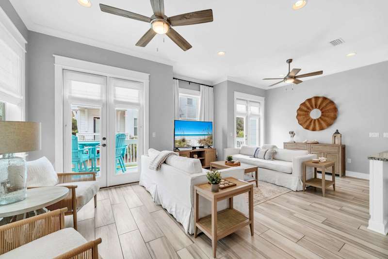 Living room seating for all + smart tv