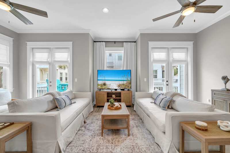 Welcome to Seas The Day On 30A by Stay on 30a!