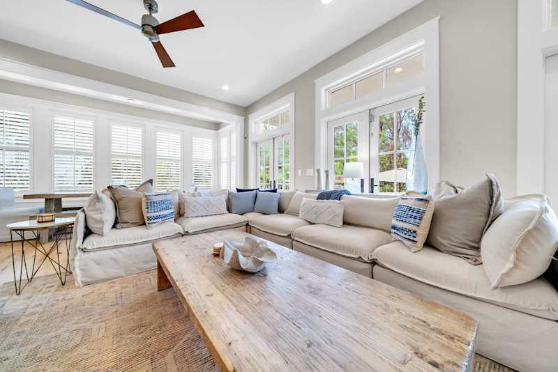 Living room with seating for all 