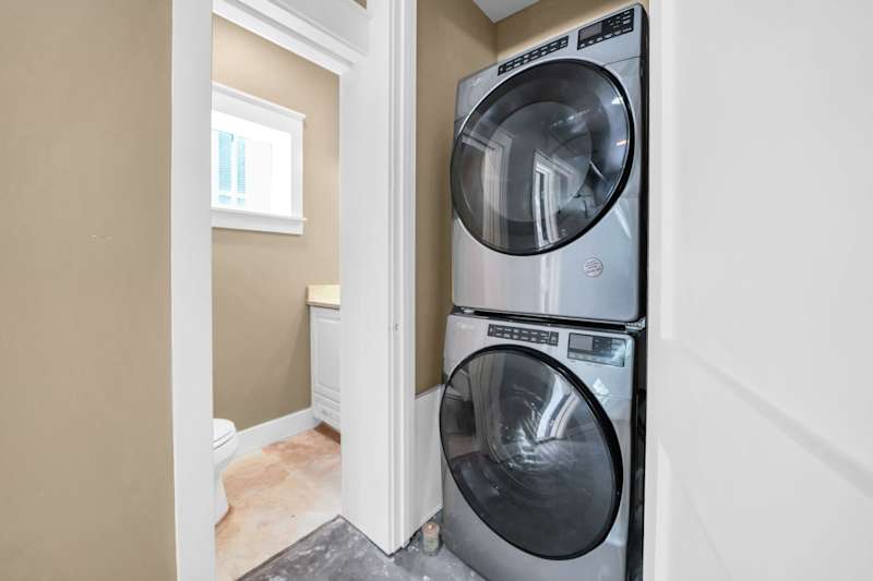 Garage half bathroom 
