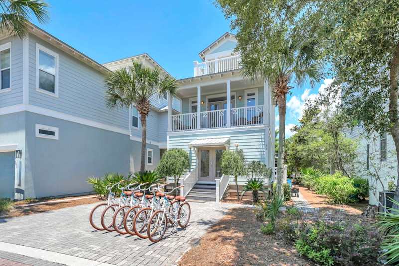 Welcome to 'The Happy Surfer 30a' by Stay on 30a