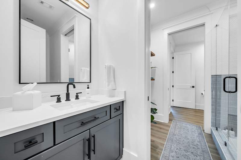 Jack & Jill Bathroom 