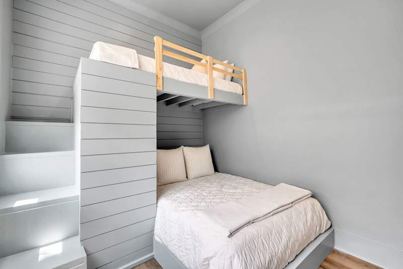 Bunk room perfect for the kiddos!