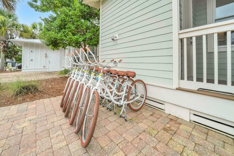 6 Adult bikes included in your stay!