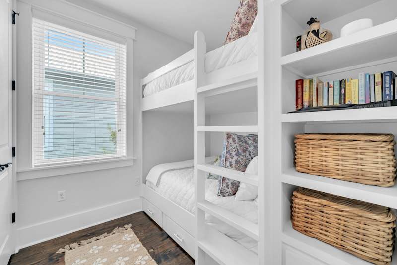 Bedroom #2: Double/Double Bunk 
