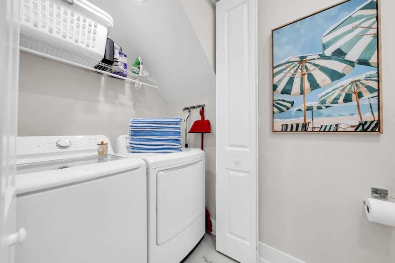 Full Washer and Dryer 