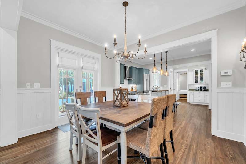 Dining room seating for 8