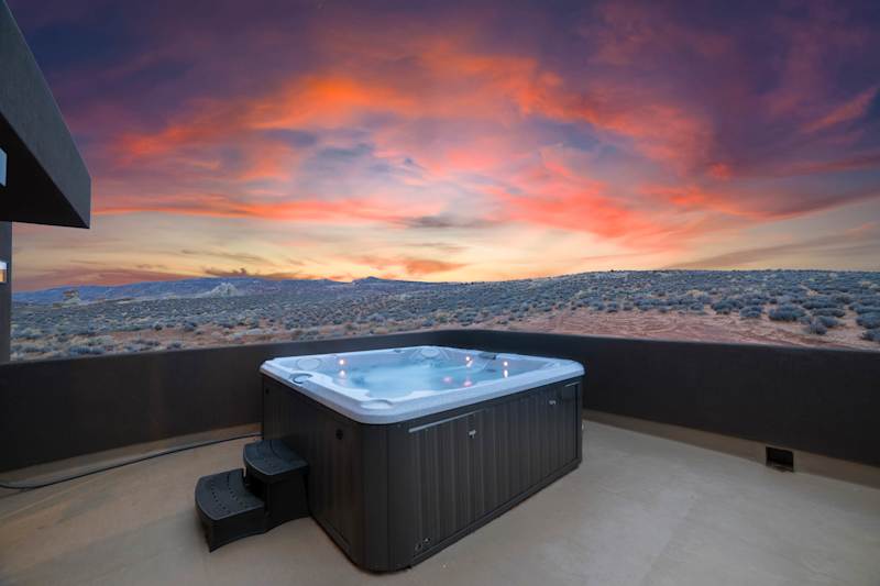The Highlander vacation rental in Big Water, Utah, photo 2