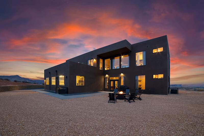 The Highlander vacation rental in Big Water, Utah, photo 9