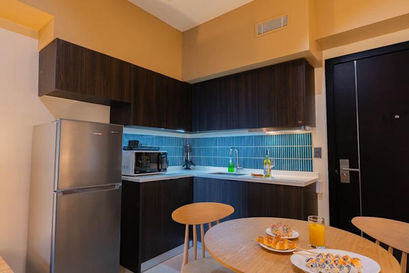 Sleek 1BR with City Views · Aeon Towers, Davao City — photo 3