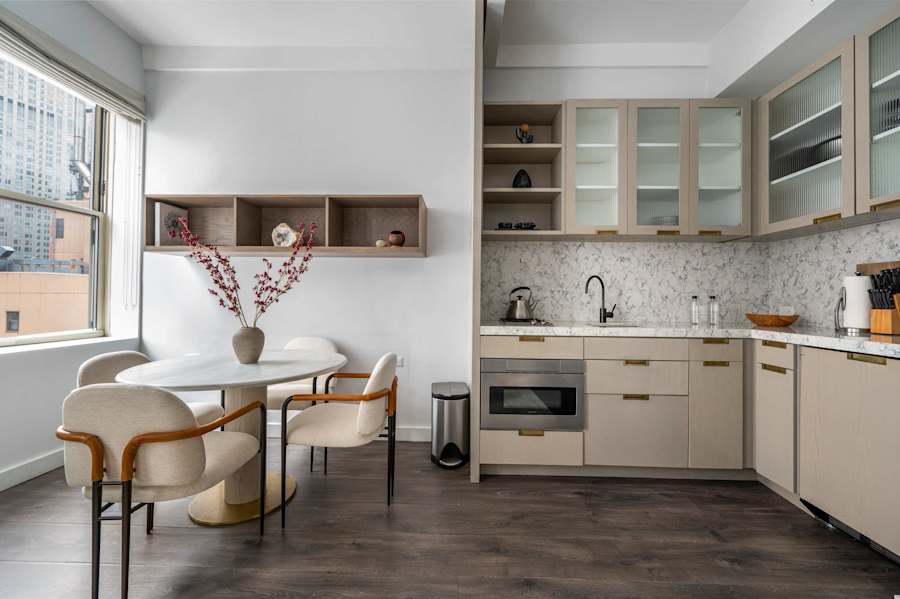 17John: Luxury One Bedroom Apartment