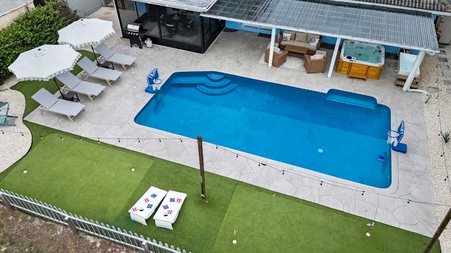 Heated Pool•Hot Tub•Theater•Fire Pit•Mini Golf in Seminole - photo 75 of 84
