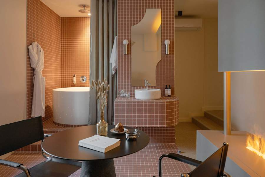 Suite Palladium