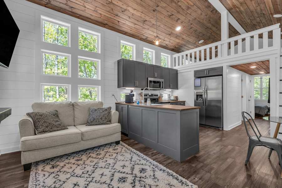 Perfect for romantic getaways, family vacations & group retreats