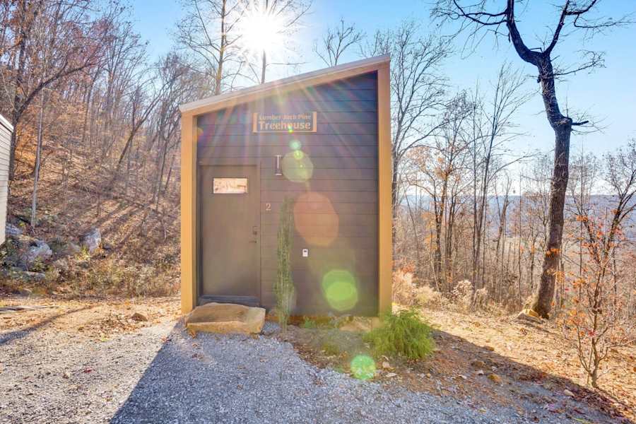 Lumber Jack Pine Treehouse photo 18