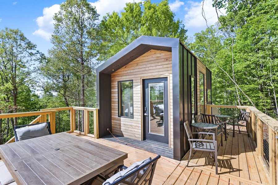 Atlas Cedar Treehouse photo 26